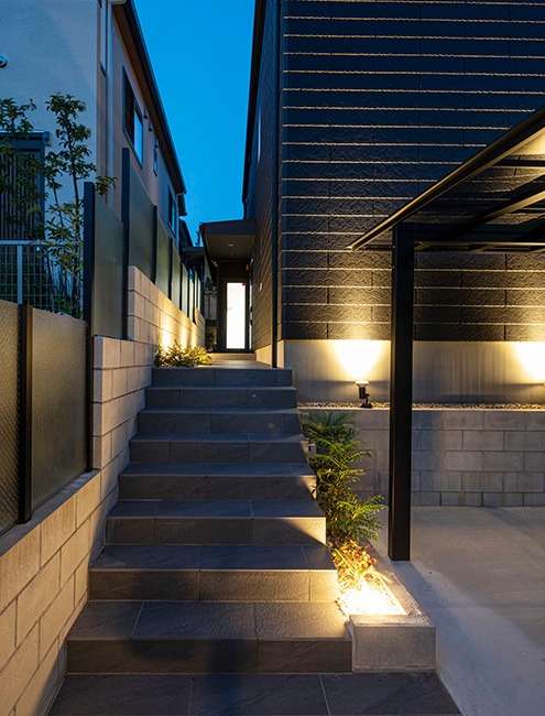 ネイルサロンを併設した家