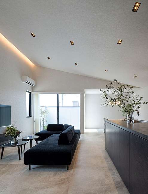 ネイルサロンを併設した家